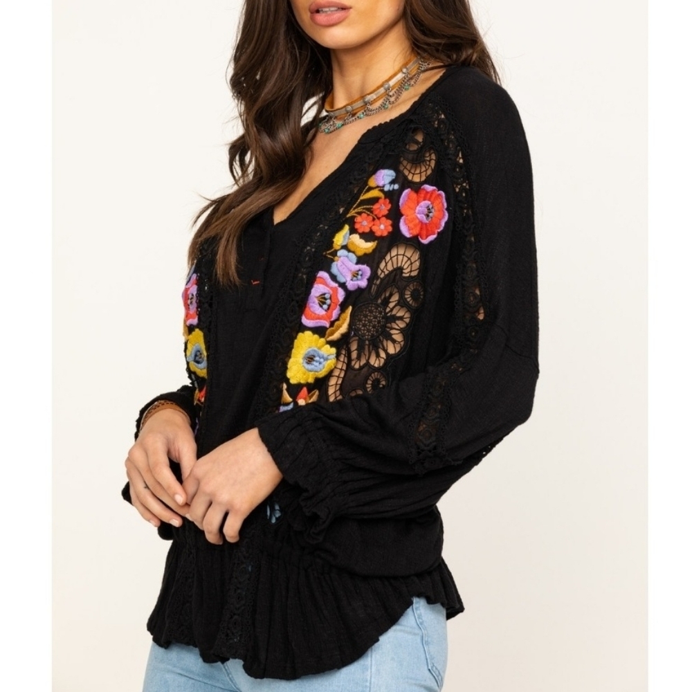 ❌️SOLD❌️Free People Serafina Top